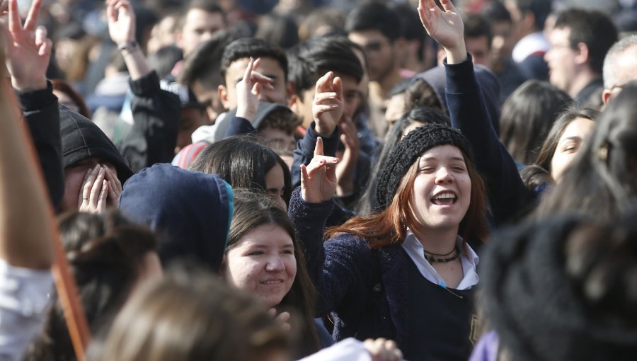 Intendencia Metropolitana aprueba recorrido de marcha estudiantil por la Alameda