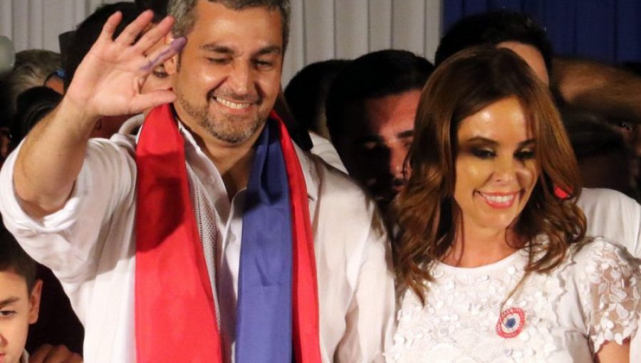 Abdo gana elecciones presidenciales de Paraguay y mantiene a conservadores en el poder