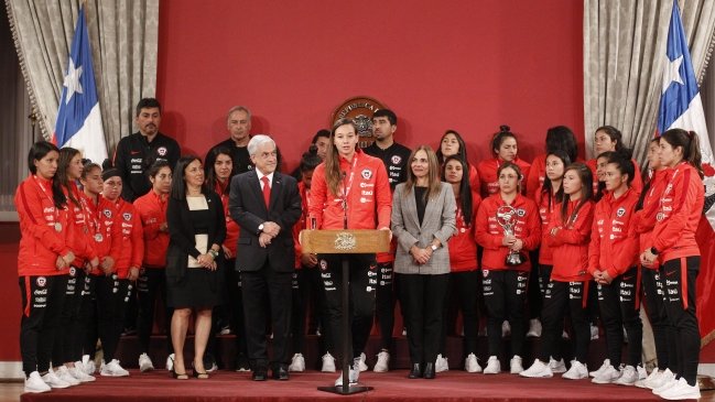 La Roja Femenina tuvo su homenaje en La Moneda tras la Copa América