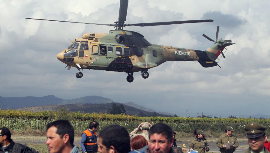 Contraloría detecta sobrepago de US$8,6 millones del Ejército por 2 helicópteros
