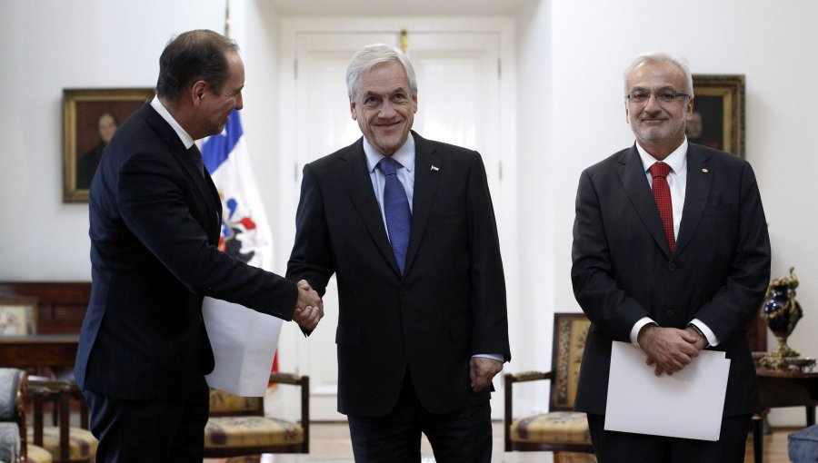 Presidente Piñera recibe en La Moneda a presidente de Metro