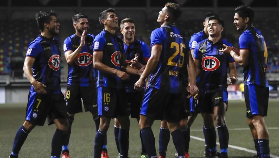 Huachipato y San Marcos de Arica no permitieron sorpresas y clasificaron en Copa Chile