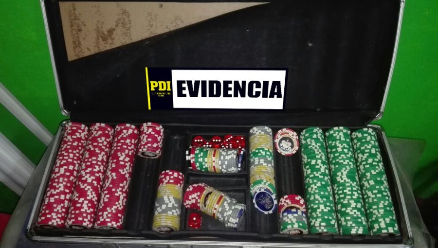 Tres condenados por operar casinos clandestinos en Santiago
