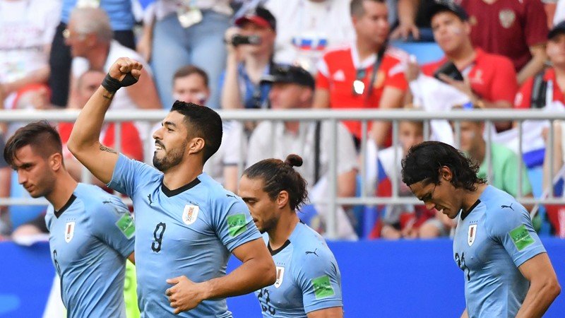 Mundial: Uruguay derrotó sin problemas a Rusia y clasificó como puntera del Grupo A
