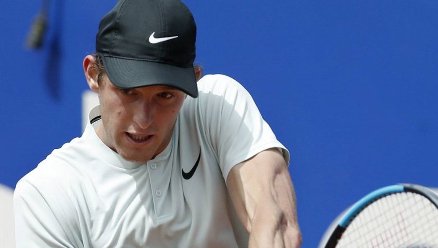 Nicolás Jarry desperdició posibilidad de avanzar en Wimbledon tras dramática caída