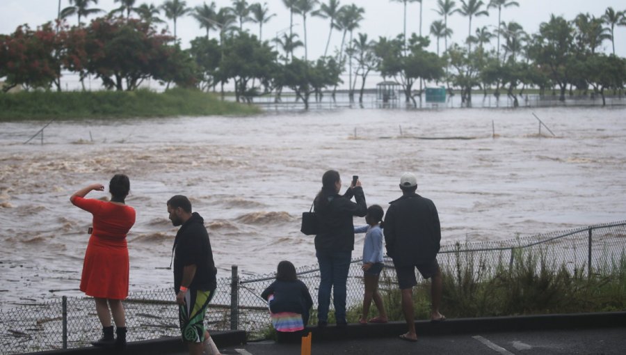 Hawái bajo amenaza de las inundaciones causadas por la tormenta Lane