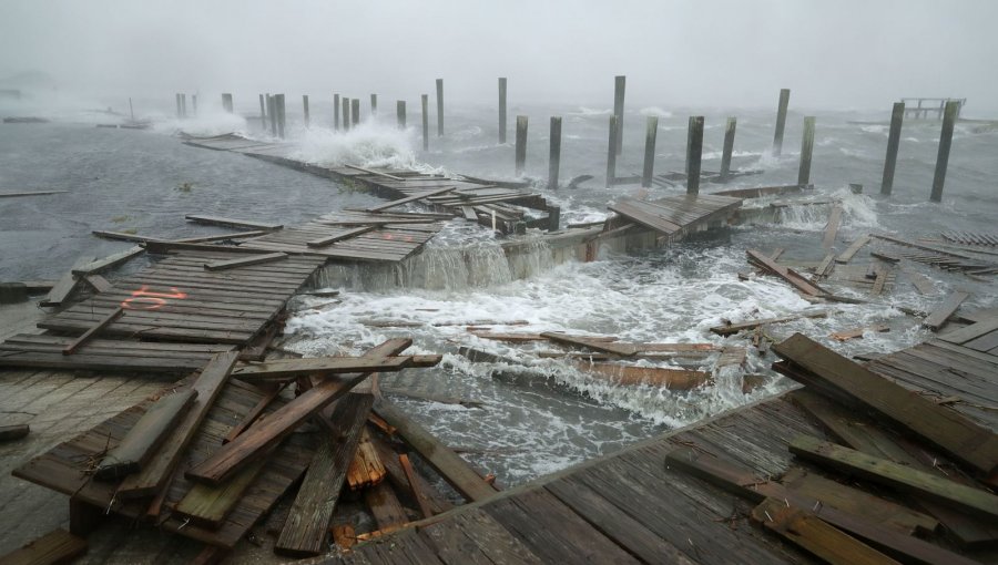 EEUU: Florence avanza dejando cinco muertos y comunidades inundadas
