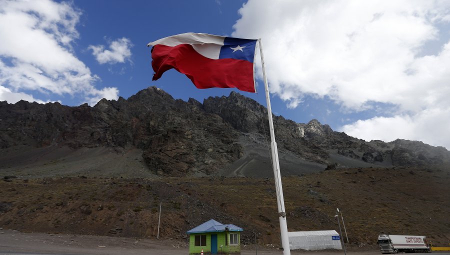 Argentina incorpora en su inventario de glaciares territorio que es Chileno
