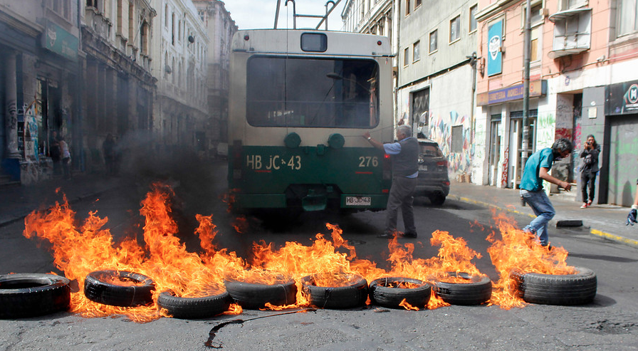 U. de Valparaíso repudió incidentes ocurridos en la Facultad de Derecho