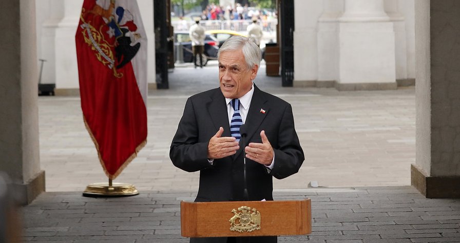 Piñera a la oposición: "La política de migración es esencialmente una política interna"