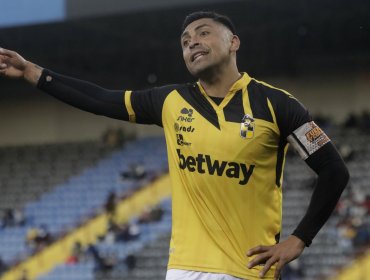 Jara lanza dardo a Falcón tras polémica jugada ante Coquimbo Unido: "Quizás no está bien de la cabeza"