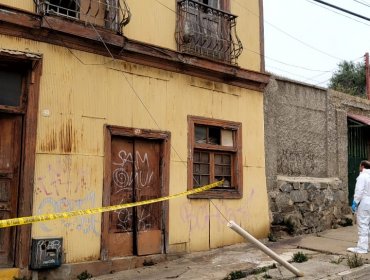 Homicidio a una abuelita de 88 años remece el Cerro Yungay en Valparaíso: Se investiga robo como móvil