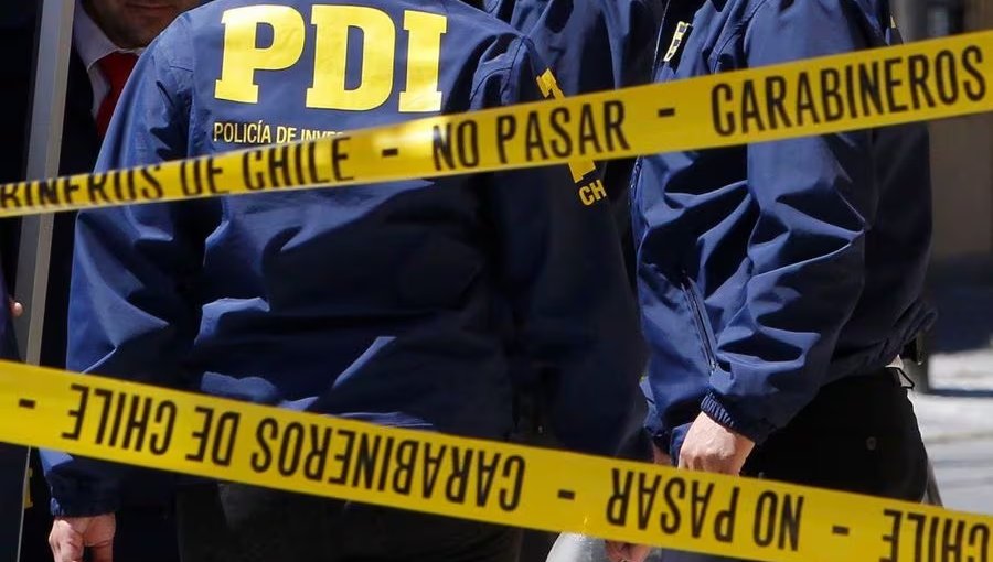 Detienen a dos funcionarios de la PDI que entregaban información a célula del Tren de Aragua dedicada al comercio sexual