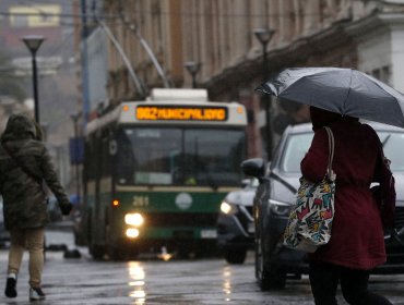 Sistema frontal dejará precipitaciones, viento y hasta nieve en la región de Valparaíso: caerán unos 30 milímetros de lluvias