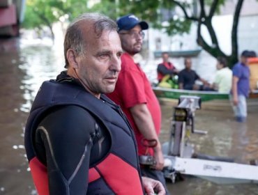 El hombre que rescató a más de 300 personas en las históricas inundaciones en el sur de Brasil sin saber nadar