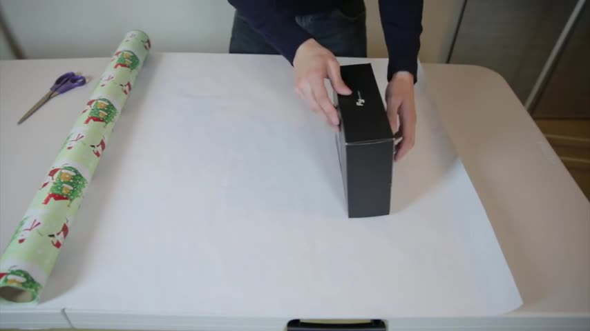 Espectacular truco japonés para envolver regalo: Mira el video te tomará solo 1 minuto