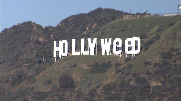 "Hollyweed": Bromista modifica icónico letrero