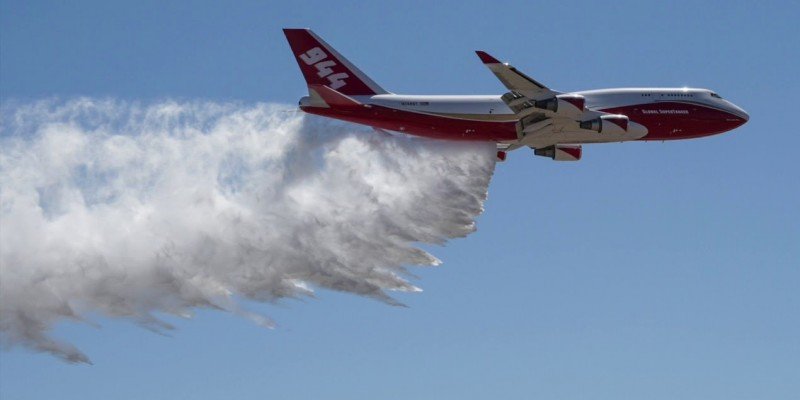 Este es el "súper avión" que está en Chile para combatir incendios: Súper Tanker 747