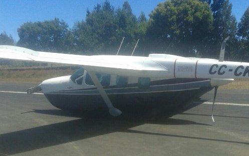 Avioneta sufre accidente tras aterrizar en la comuna de Tirúa