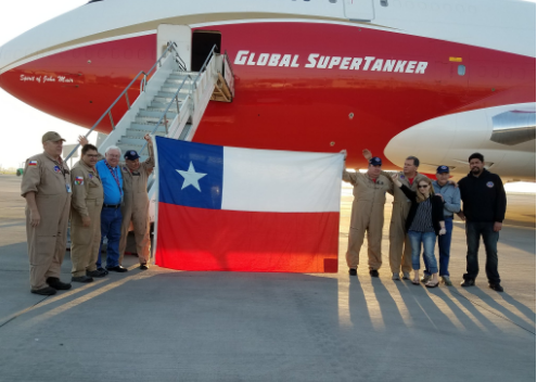 Adiós SuperTanker: Tripulación del avión se despidió de Chile