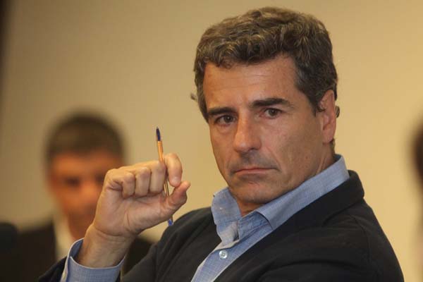 Andrés Velasco lanzó dura crítica en contra de Alejandro Guillier