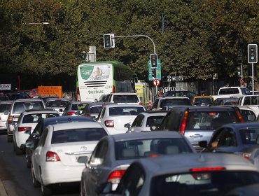 Este es el ranking de los autos más y menos contaminantes en Chile