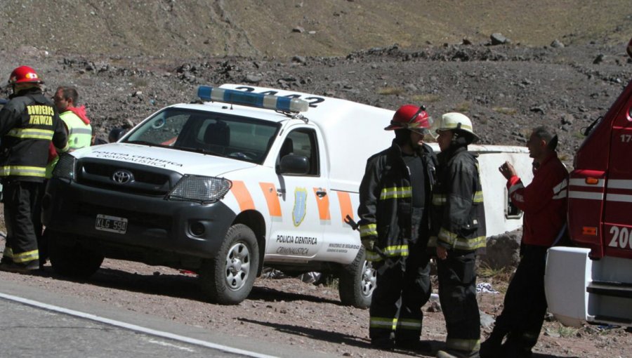 Las dantescas imágenes que dejó el accidente del Bus en el camino a Mendoza