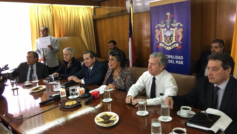 Alcaldesa de Viña del Mar entregó "Plan de Reestructuración Integral de su gestión"