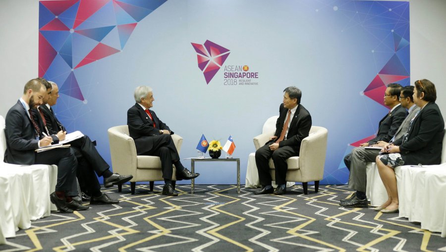 Piñera abordó desarrollo inclusivo y sustentable con secretario general de Asean