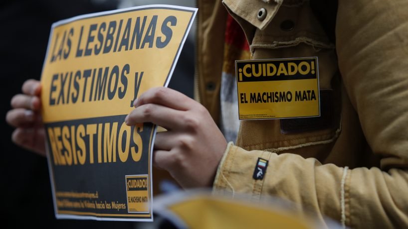 Pareja de lesbianas demandó a médico que se negó a realizar ecografía en San Antonio