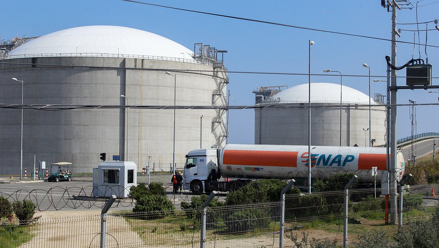 Federación de Trabajadores del Petróleo amenazó con paro nacional por crisis en ENAP
