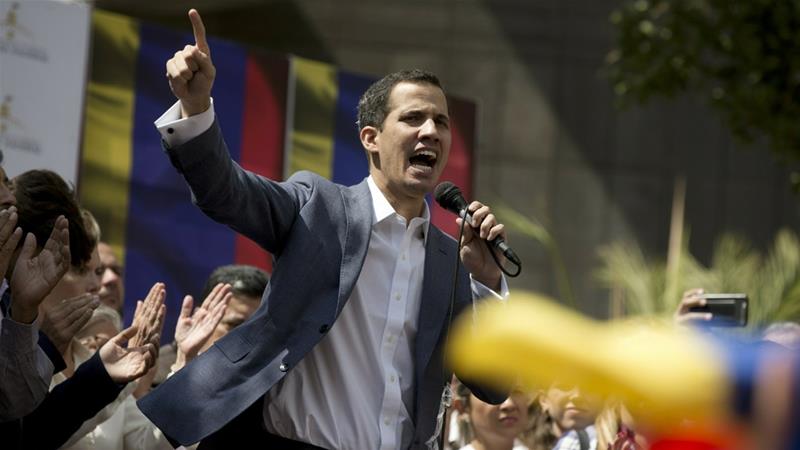 Donald Trump estaría considerando reconocer a Juan Guaidó como presidente de Venezuela