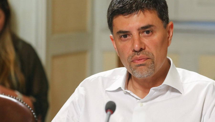 Diputado Díaz asegura que 42 mil porteños tienen problemas con el servicio de microbuses