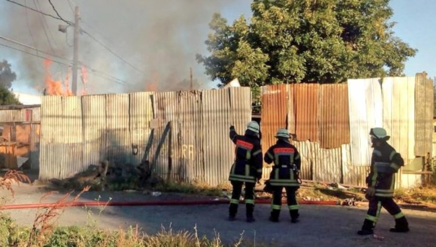 Hombre falleció tras incendio en casa de Concepción: se habría quemado a lo bonzo