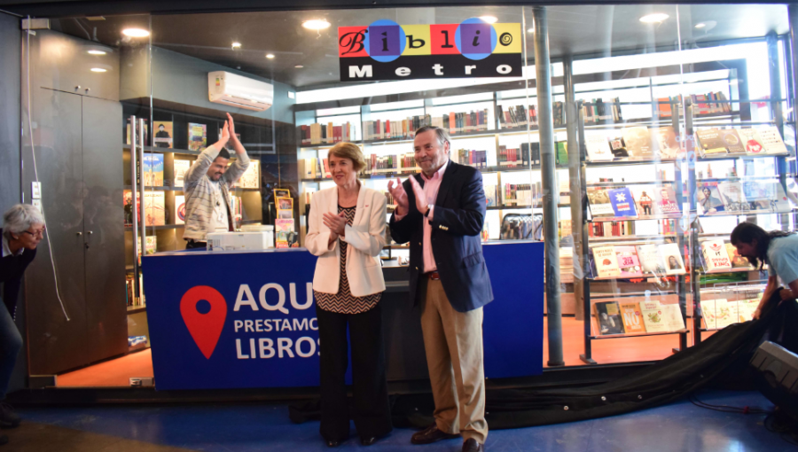 Bibliometro: Metro Valparaíso prestará libros gratuitamente en tres estaciones