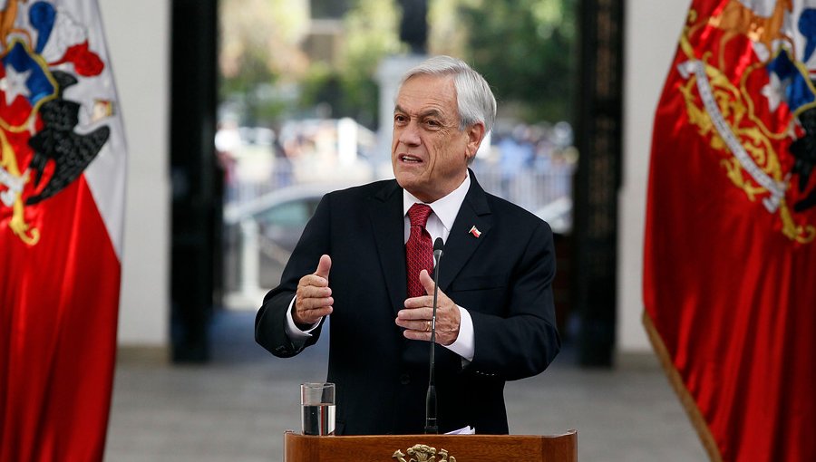 Piñera anuncia que potenciará las redes de apoyo en zonas afectadas por 'invierno altiplánico'
