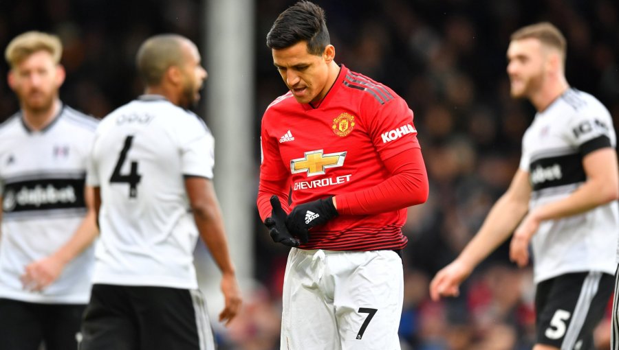 Alexis Sánchez jugó 21 minutos en victoria de Manchester United ante Fulham