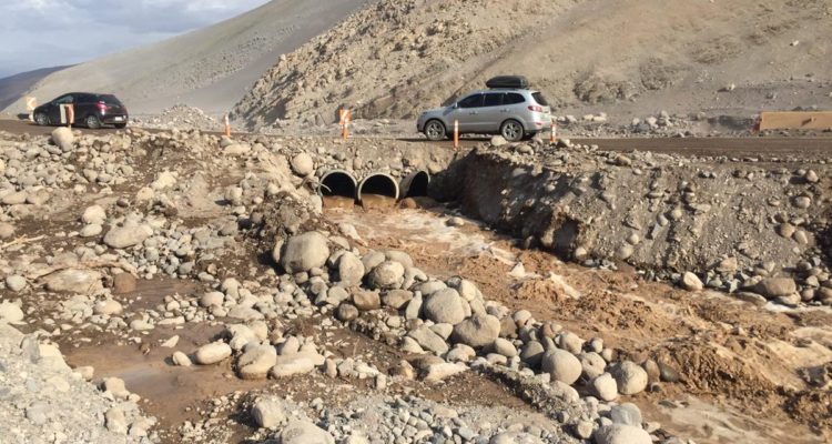Luego de 12 horas cerrada, Obras Públicas reabrió ruta 5 Norte en el tramo Arica - Iquique