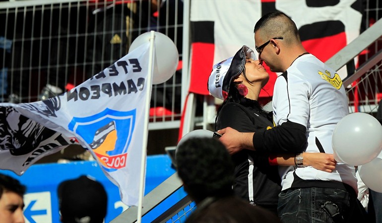 Colocolinos podrán celebrar el 'Día de los Enamorados' en el estadio Monumental