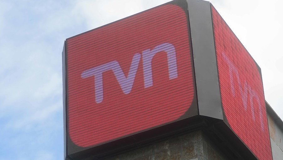 Crisis en TVN: Ejecutivos con mayores ingresos verán reducidos sus sueldos
