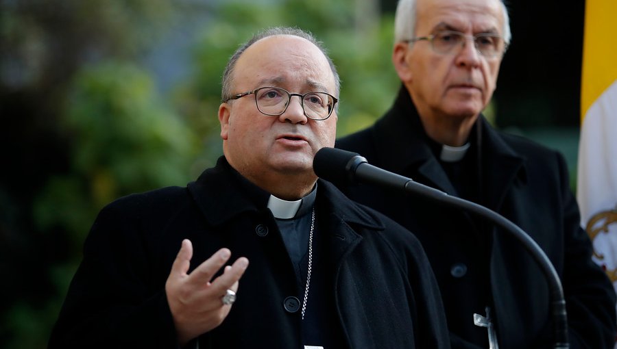 Obispo Sclicuna asegura que abrió "una caja de pandora" sobre abusos en Chile