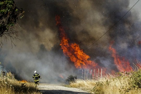 Gobierno por incendios: "Estamos trabajando con condiciones climáticas durísimas"
