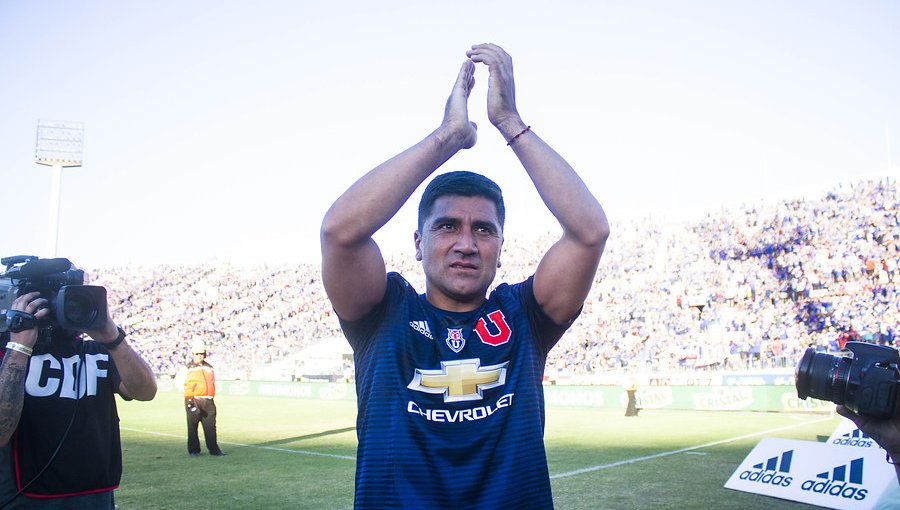 David Pizarro podría reemplazar a Sabino Aguad como gerente deportivo en Azul Azul