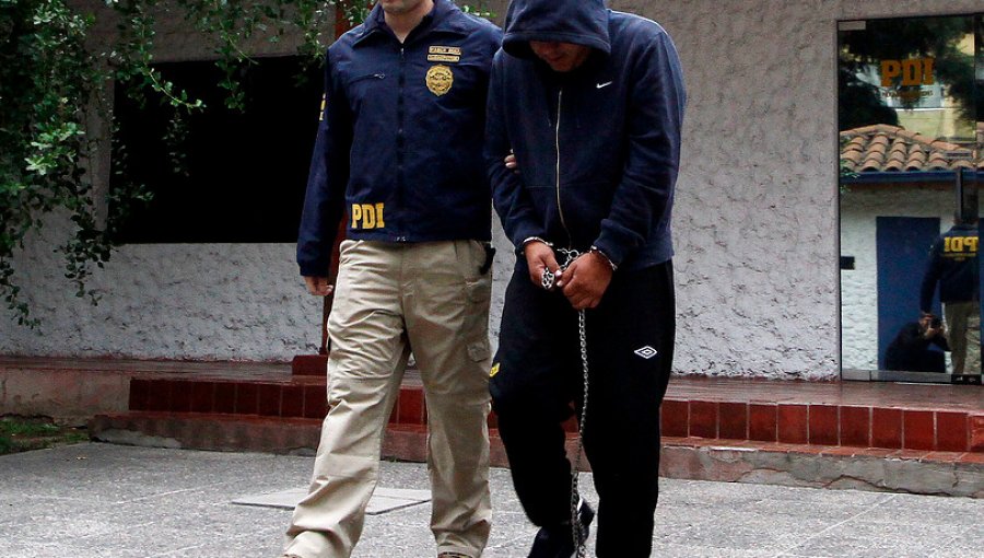 Ciudadano peruano es detenido tras intentar sobornar a detective de la PDI en Arica