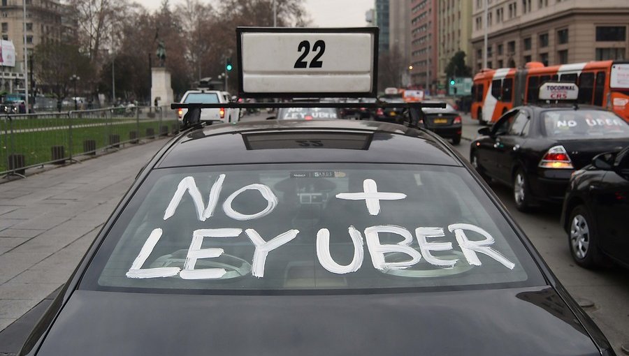 'Ley Uber': En abril se votará en la Cámara la ley que regula las aplicaciones de transporte