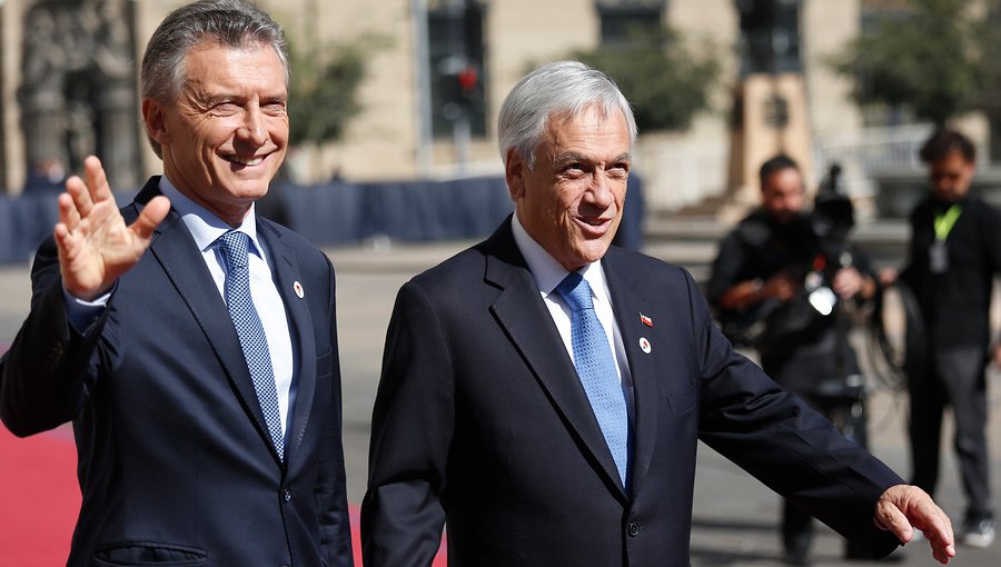 Presidentes de Chile y Argentina eliminan el roaming internacional entre ambos países