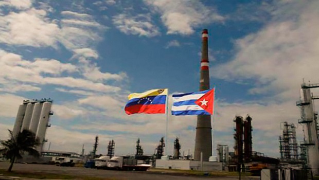 Canciller de Venezuela asegura que su petróleo llegará a Cuba, pese a sanciones de Estados Unidos