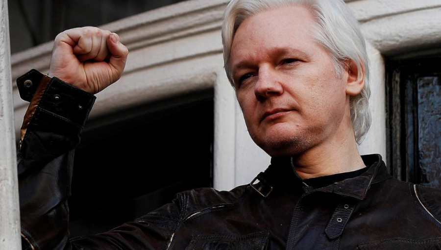 Julian Assange fue detenido en Inglaterra luego que Ecuador le quitara el asilo diplomático