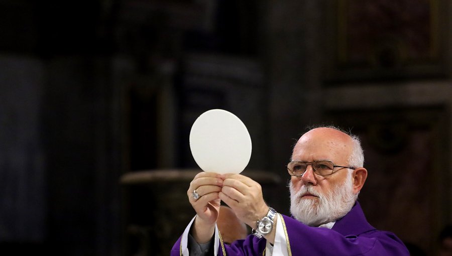 Celestino Aós espera que el Papa nombre a obispos auxiliares para Santiago como "regalo" de Semana Santa