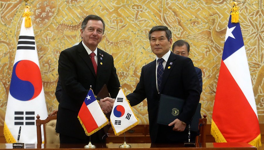 Chile y Corea del Sur firman Acuerdo de Cooperación en Defensa